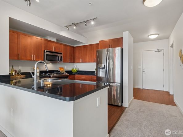15100 6th Avenue SW 325, Burien WA 98166