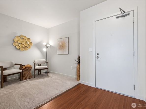 15100 6th Avenue SW 325, Burien WA 98166