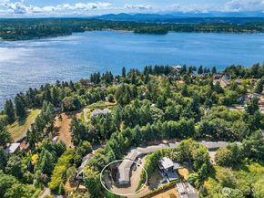 1574 NE Park View Drive 1, Bainbridge Island WA 98110