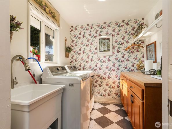 323 E Beech Street, Everett WA 98203