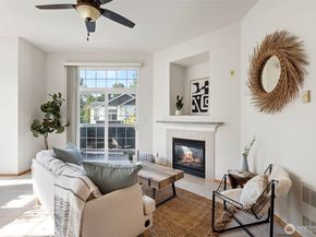 1855 Trossachs Blvd SE 1506, Sammamish WA 98075