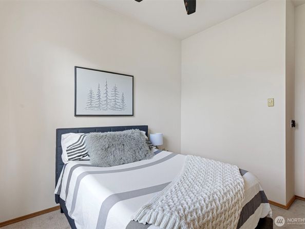 1855 Trossachs Blvd SE 1506, Sammamish WA 98075