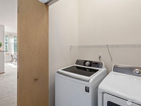 1855 Trossachs Blvd SE 1506, Sammamish WA 98075