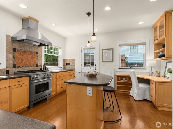 469 Lynn Street, Seattle WA 98109