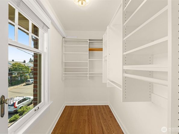 469 Lynn Street, Seattle WA 98109