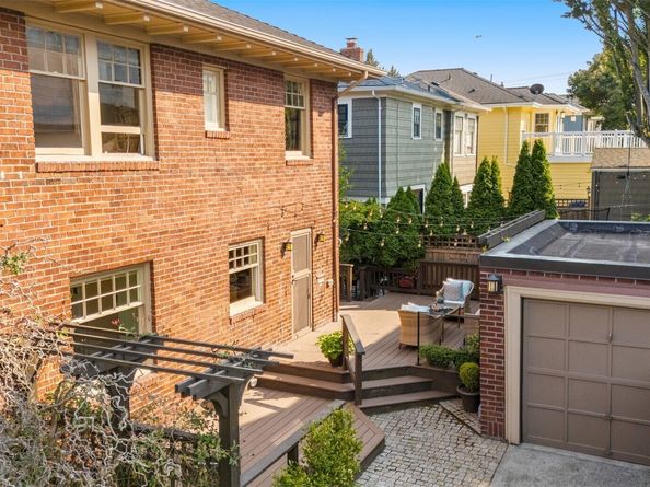 469 Lynn Street, Seattle WA 98109