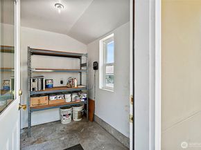 108 Monterey Place NE, Renton WA 98056