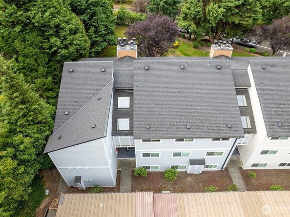 15280 MacAdam Road S E101, Seattle WA 98188