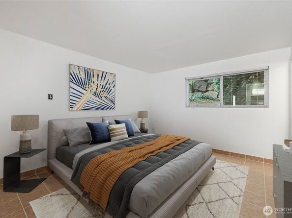 15280 MacAdam Road S E101, Seattle WA 98188