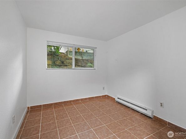 15280 MacAdam Road S E101, Seattle WA 98188