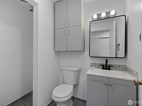 15280 MacAdam Road S E101, Seattle WA 98188