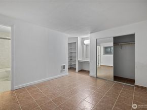 15280 MacAdam Road S E101, Seattle WA 98188