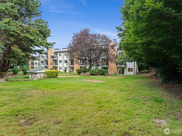 15280 MacAdam Road S E101, Seattle WA 98188