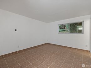 15280 MacAdam Road S E101, Seattle WA 98188