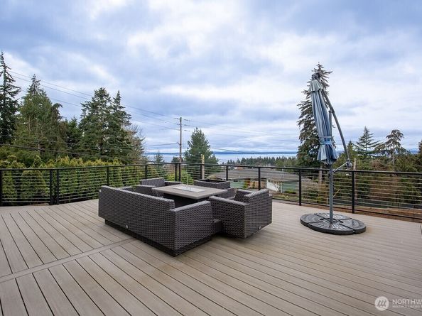 19005 11th Avenue NW, Shoreline WA 98177