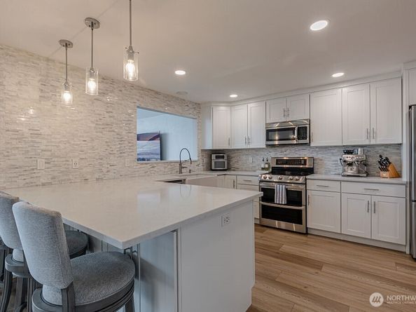 19005 11th Avenue NW, Shoreline WA 98177