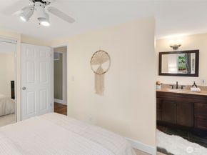 10404 NE 131st Street, Kirkland WA 98034