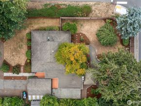 10404 NE 131st Street, Kirkland WA 98034