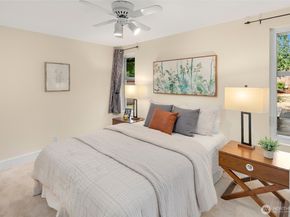 10404 NE 131st Street, Kirkland WA 98034