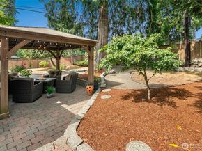 10404 NE 131st Street, Kirkland WA 98034