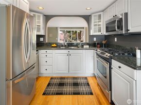 10404 NE 131st Street, Kirkland WA 98034