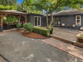 10404 NE 131st Street, Kirkland WA 98034