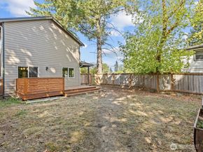 109 203rd Place SW 1, Lynnwood WA 98036