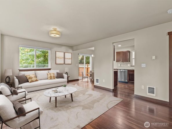 109 203rd Place SW 1, Lynnwood WA 98036