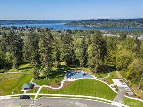 8411 114th Avenue SE 37, Newcastle WA 98056