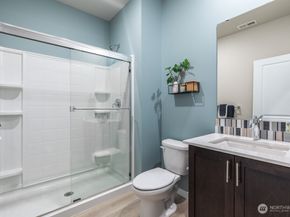 8411 114th Avenue SE 37, Newcastle WA 98056