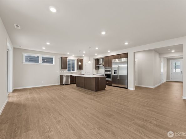 8411 114th Avenue SE 37, Newcastle WA 98056