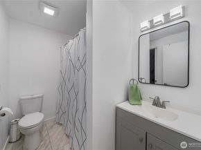 1840 Central Place S H89, Kent WA 98030