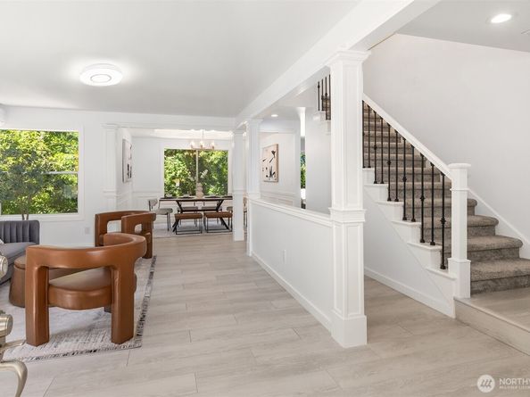 17431 NE 28th Street, Redmond WA 98052