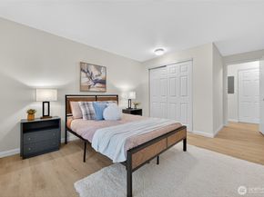 7001 Sand Point Way NE B109, Seattle WA 98115