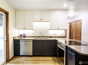 11714 36th Avenue NE, Seattle WA 98125