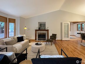 11714 36th Avenue NE, Seattle WA 98125