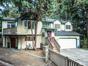 11714 36th Avenue NE, Seattle WA 98125