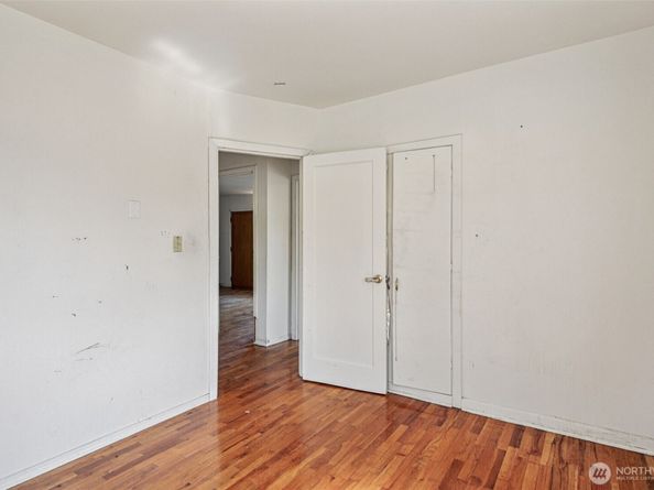 1236 S Director Street, Seattle WA 98108