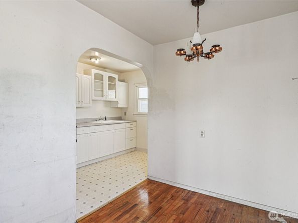 1236 S Director Street, Seattle WA 98108