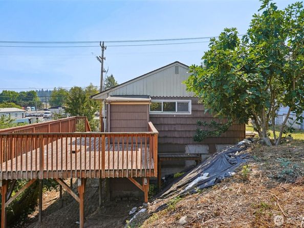 1236 S Director Street, Seattle WA 98108