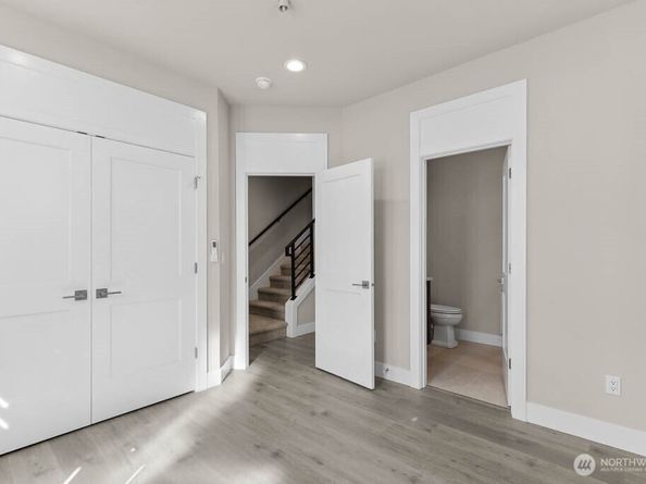 13235 NE 143rd Court 15, Woodinville WA 98072