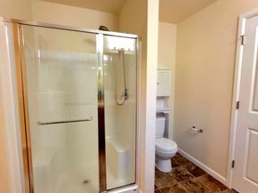3327 177th PL SE, Bothell WA 98012