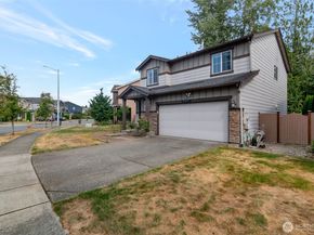 3327 177th PL SE, Bothell WA 98012
