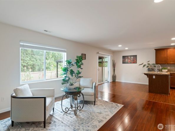 3327 177th PL SE, Bothell WA 98012