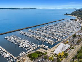 5718 14th Avenue NW, Seattle WA 98107