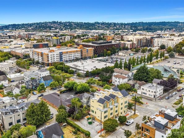 5718 14th Avenue NW, Seattle WA 98107