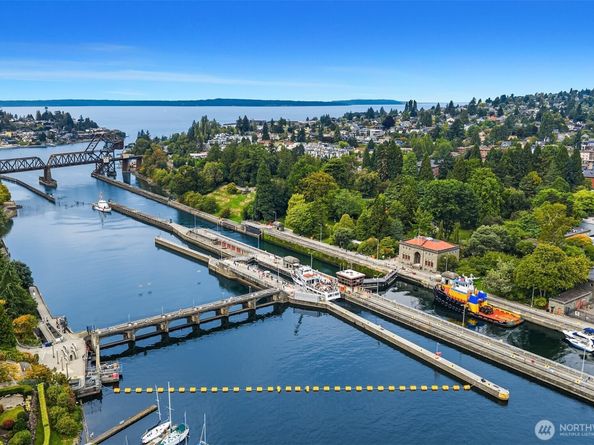 5718 14th Avenue NW, Seattle WA 98107