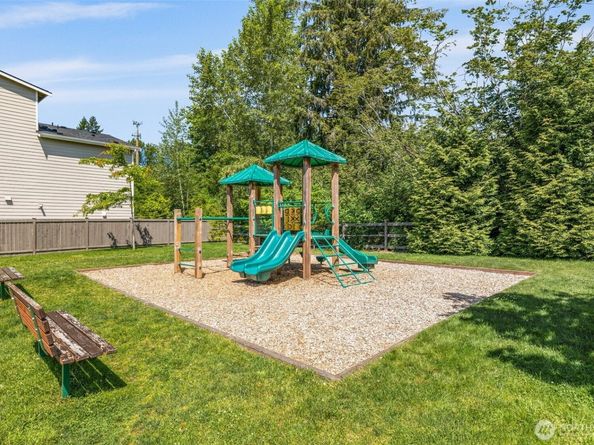 2207 115th Drive SE, Lake Stevens WA 98258