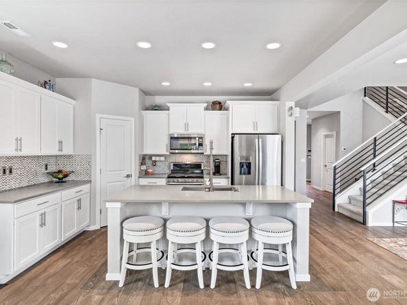 2207 115th Drive SE, Lake Stevens WA 98258
