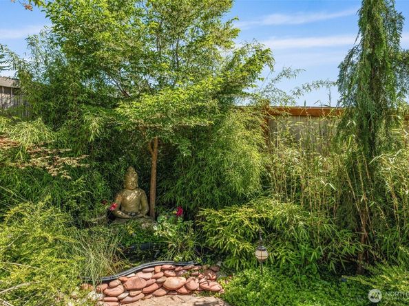 2207 115th Drive SE, Lake Stevens WA 98258